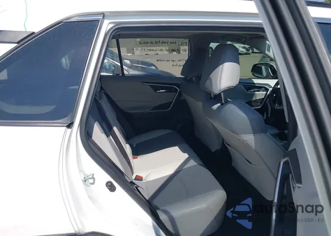 2019 Toyota Rav4 Xle Premium из США, поврежденный, VIN JTMA1RFV3KD017783